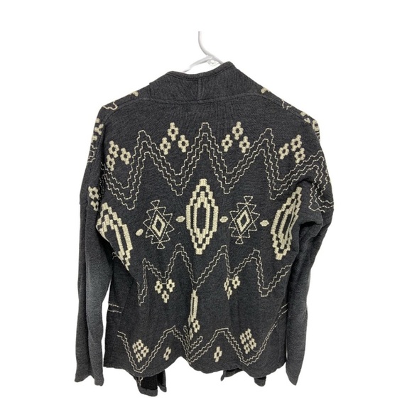 Lucky Bliss Women’s Cardigan Size S Grey Embroidered Aztec Print Boho Light - Picture 3 of 8